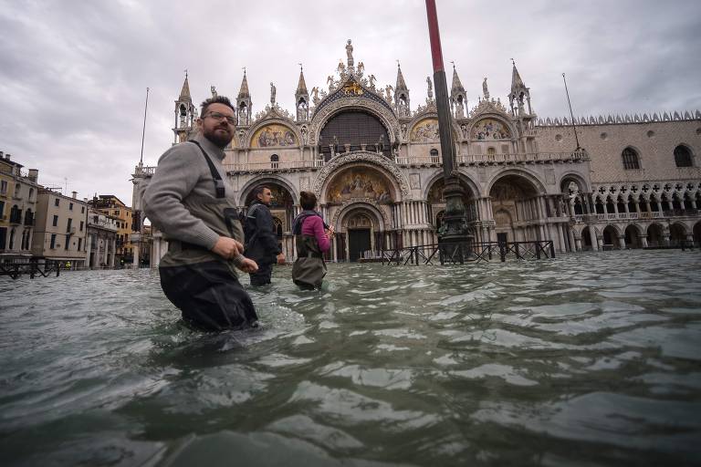 Veneza em estado de alerta por nova maré alta - Mundo - Jornal NH