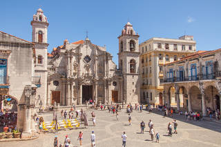 Plaza de la Catedral, em Havana, que abriga a Catedral de San Cristóbal, finalizada em 1777