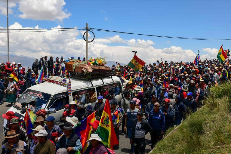 Marcha chega a La Paz com corpos de mortos em refinaria; veja fotos de hoje