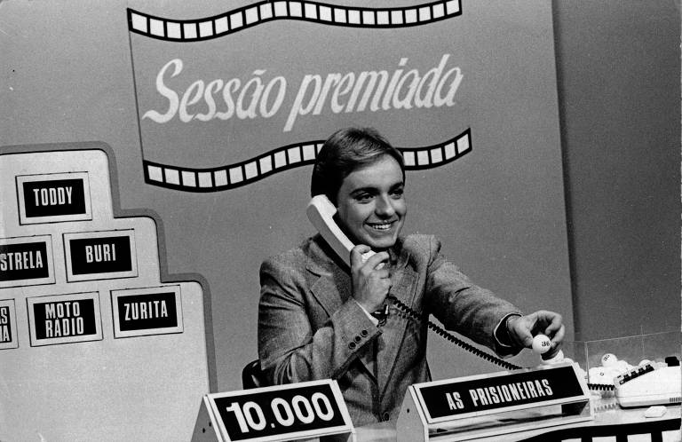 O apresentador em Sessão Premiada, um de seus primeiros programas