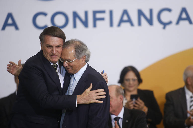 O presidente Jair Bolsonaro e o ministro Paulo Guedes
