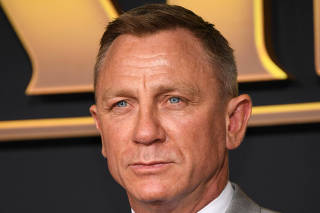 Daniel Craig attends the premiere of 