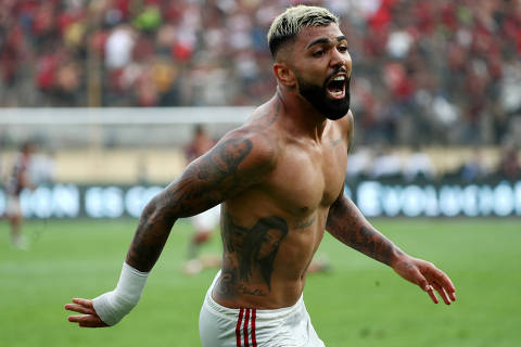 Soccer Football - Copa Libertadores - Final - Flamengo v River Plate - Monumental Stadium, Lima, Peru - November 23, 2019  Flamengo's Gabriel Barbosa celebrates scoring their second goal  REUTERS/Pilar Olivares ORG XMIT: AI