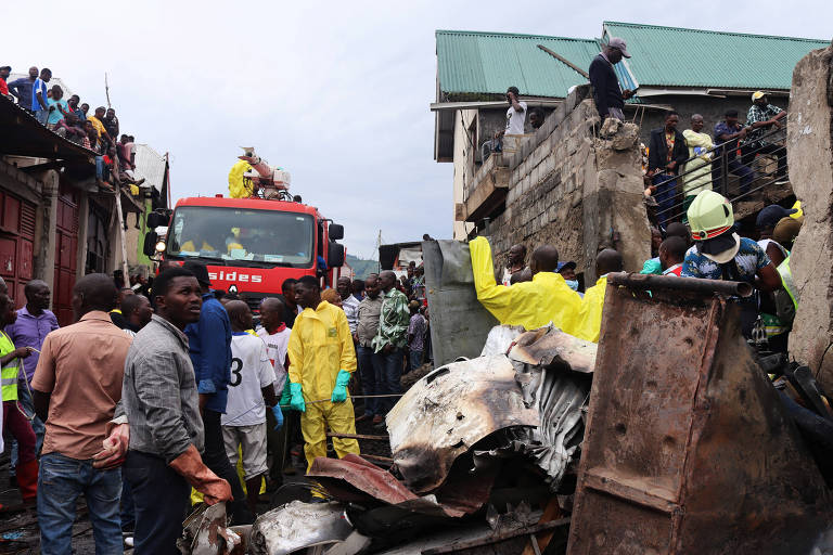 Ao menos 27 pessoas morrem em acidente de avião no Congo