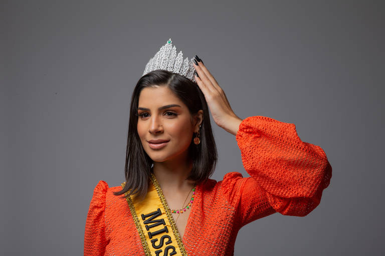 Miss Brasil 2019 Júlia Horta, no estúdio da Folha