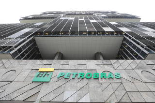  Fachada do edifício da sede da Petrobras, no centro do Rio de Janeiro