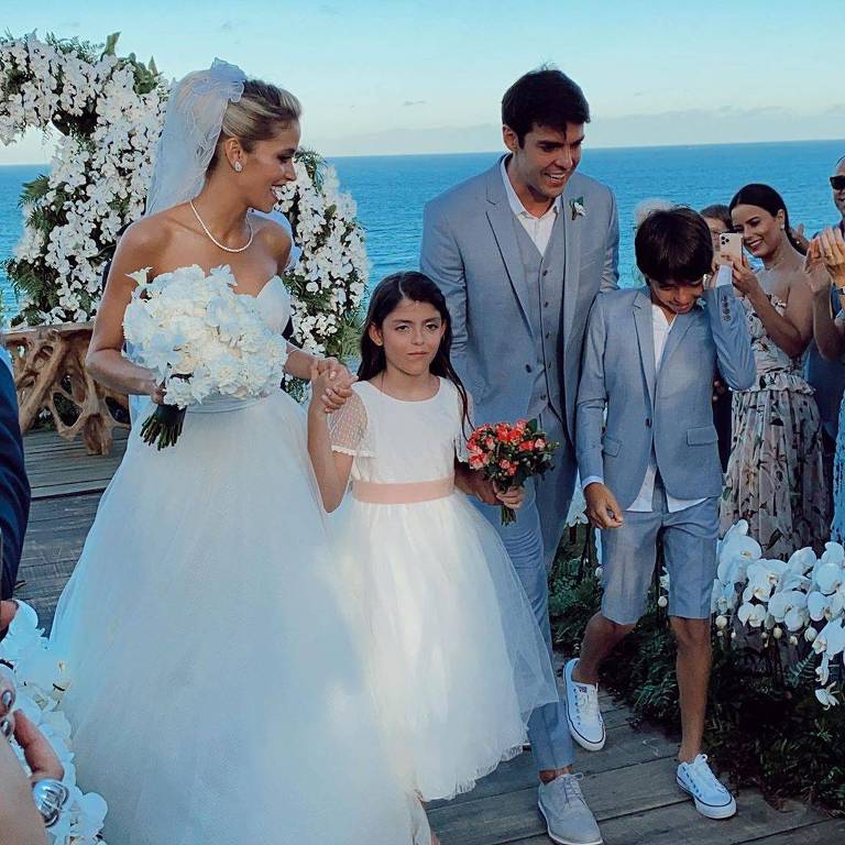 Kaká e Carol Dias se casam na Bahia