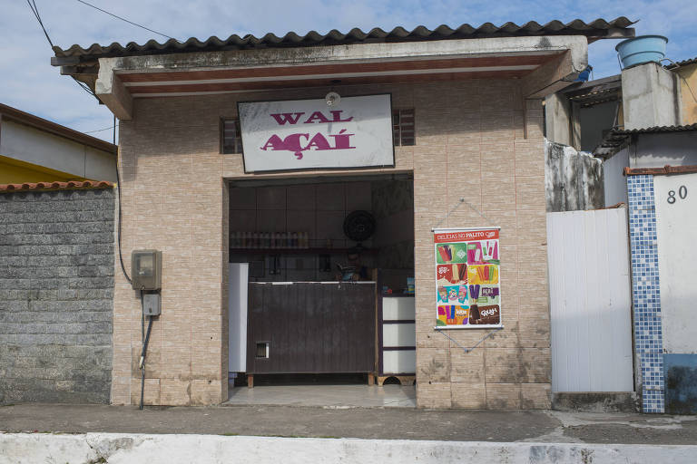 Fachada da loja de açaí de Walderice Santos da Conceição em Mambucaba, Rio de Janeiro 