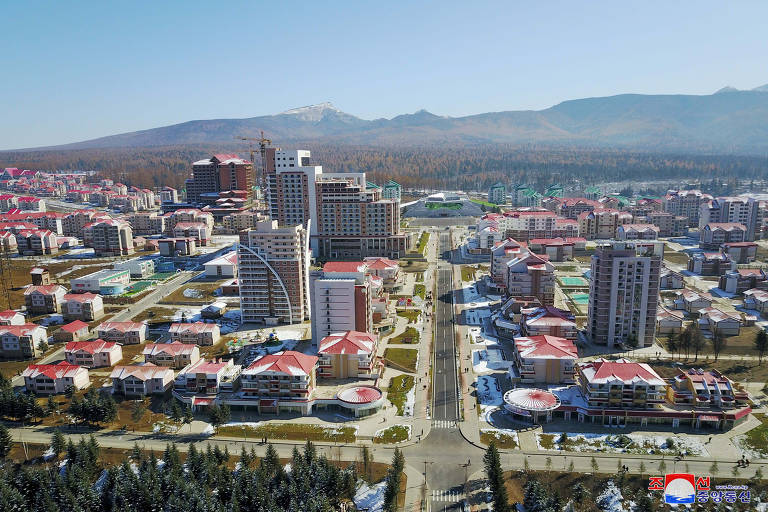 Vista aérea de Samjiyon, em imagem divulgada em outubro