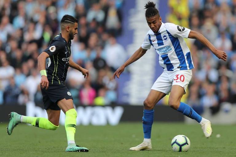 Bernardo, lateral-esquerdo brasileiro do Brighton, em jogo contra o Manchester City, pela Premier League