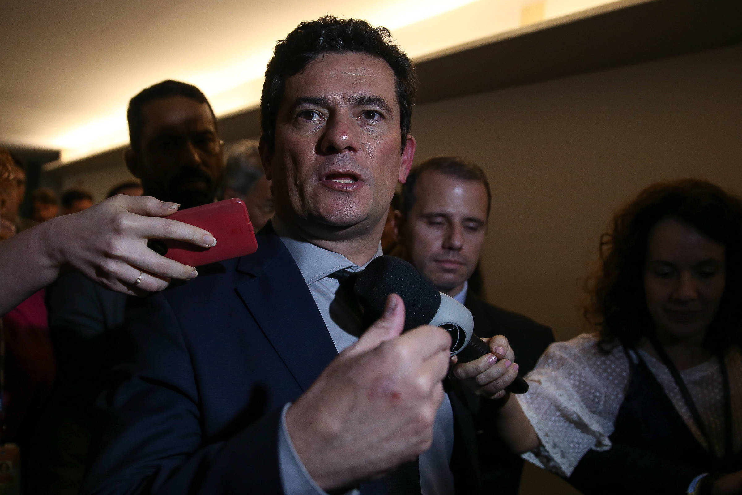 Houve exagero na reação à fala de Guedes sobre AI-5, diz Moro