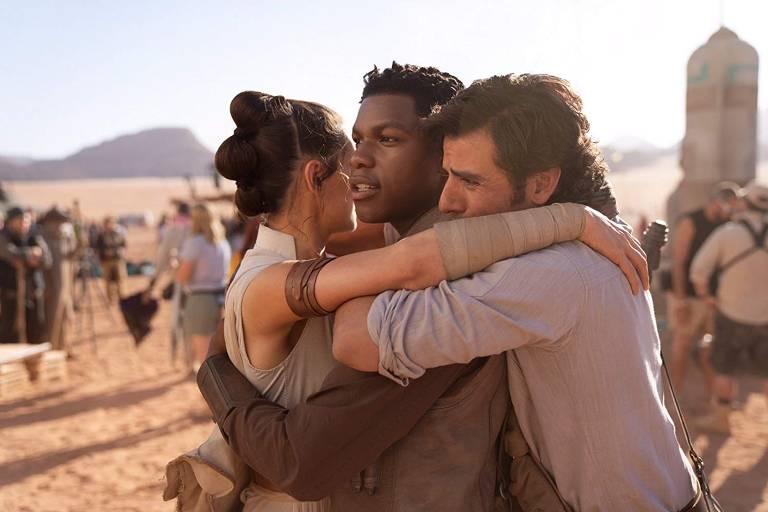 Último 'Star Wars' estreia nesta semana e tenta repetir o carisma do trio de atores dos primeiros longas