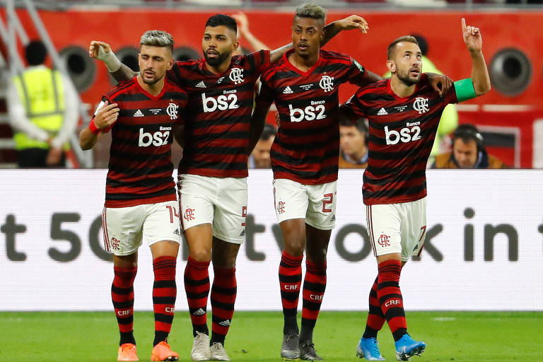 Jogadores do Flamengo comemoram gol diante do Al-Hilal, na semifinal