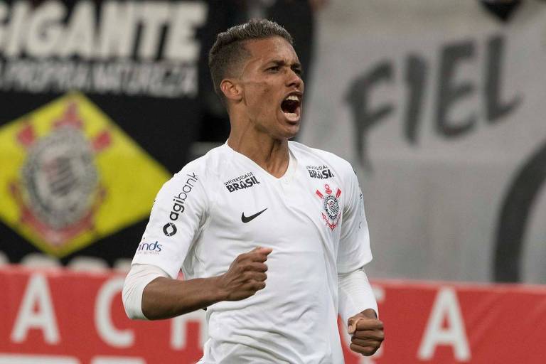 Um dos destaques do Corinthians, Pedrinho foi convocado para disputar o pré-Olímpico, que será durante a disputa da pré-Libertadores