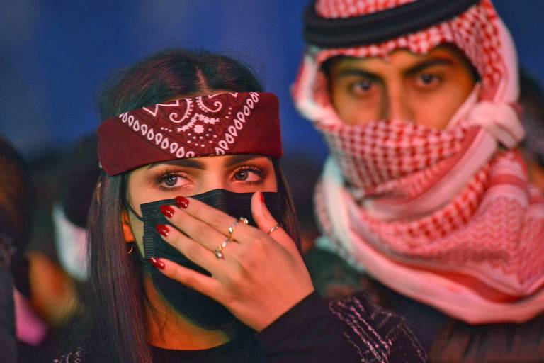 Arábia Saudita prende mais de 100 por uso de 'roupa inadequada'