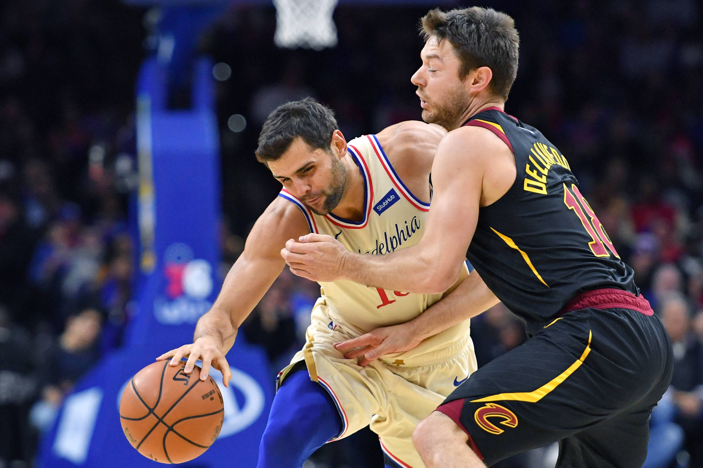 Caboclo decide e São Paulo está na final da Champions do basquete