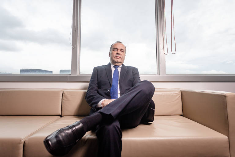 Ismar Torres, diretor presidente da Seguradora Líder; em entrevista à Folha o executivo, que encomendou a auditoria da KPMG em cima dos gastos da empresa, defendeu que os recursos da companhia são privados e diz que tomou medidas de controle após receber o relatório consultora