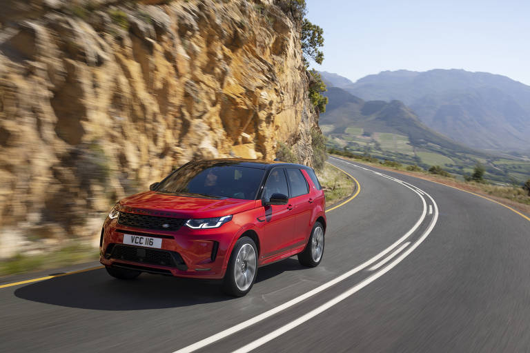 Land Rover traz ao Brasil o Discovery Sport reestilizado
