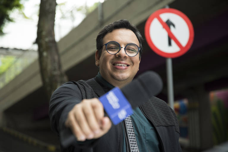 Comediante Paulo Vieira contrai meningite e é internado no Rio