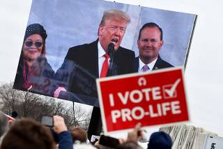 Trump addresses annual 'March for Life' anti-abortion rally