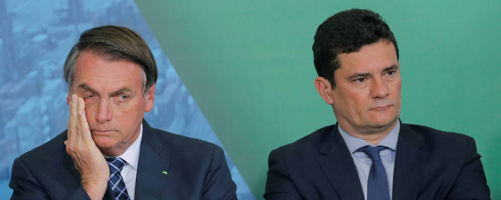 O presidente Jair Bolsonaro e o ministro Sergio Moro, no Planalrto, em dezembro de 2019
