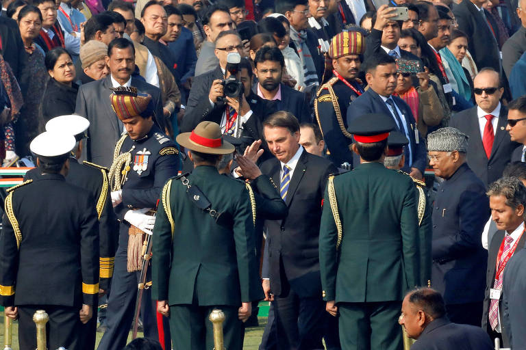 O presidente Jair Bolsonaro na chegada à apresentação do Dia da República da Índia, em Déli