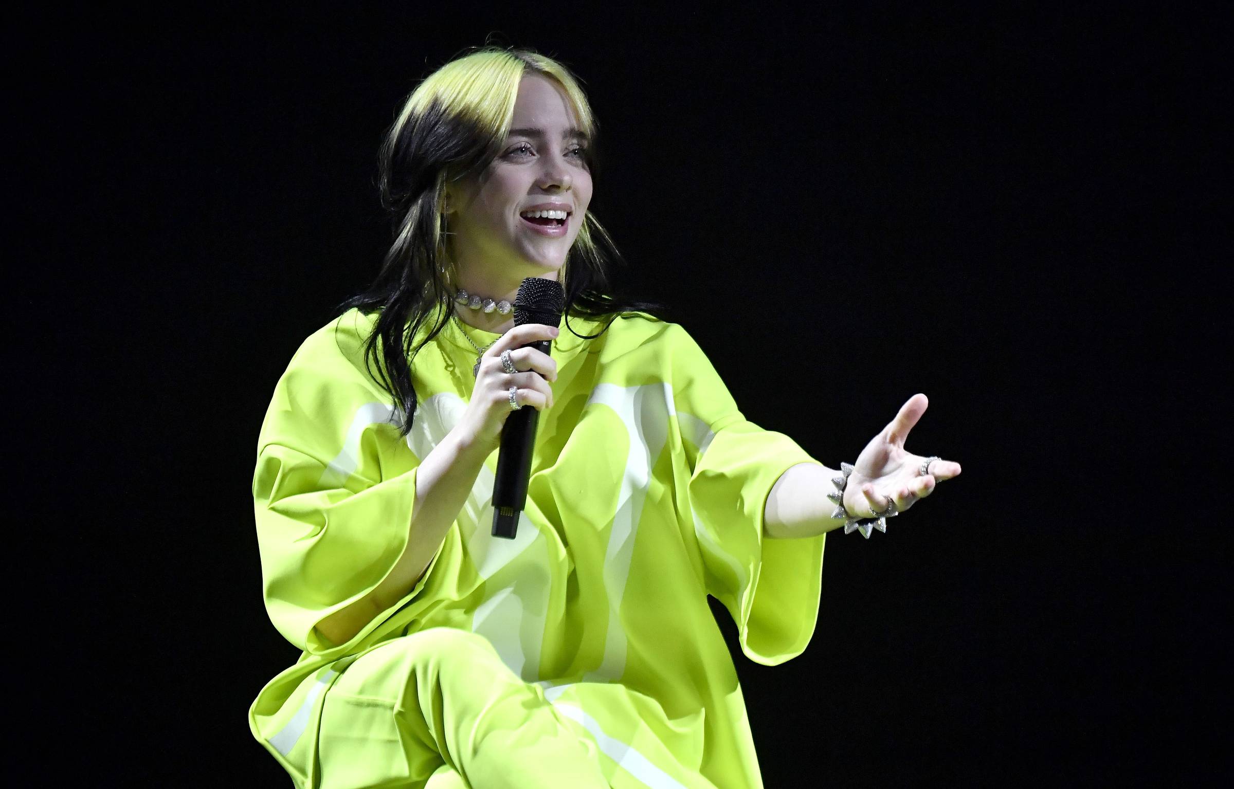 Veja fotos da cantora Billie Eilish 02/07/2019 Ilustrada