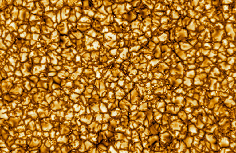 Imagens mostram a superfície do Sol em detalhes jamais vistos