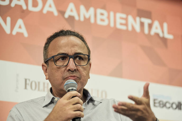 O debate foi mediado por Sergio Leitão, diretor e fundador do Instituto Escolhas