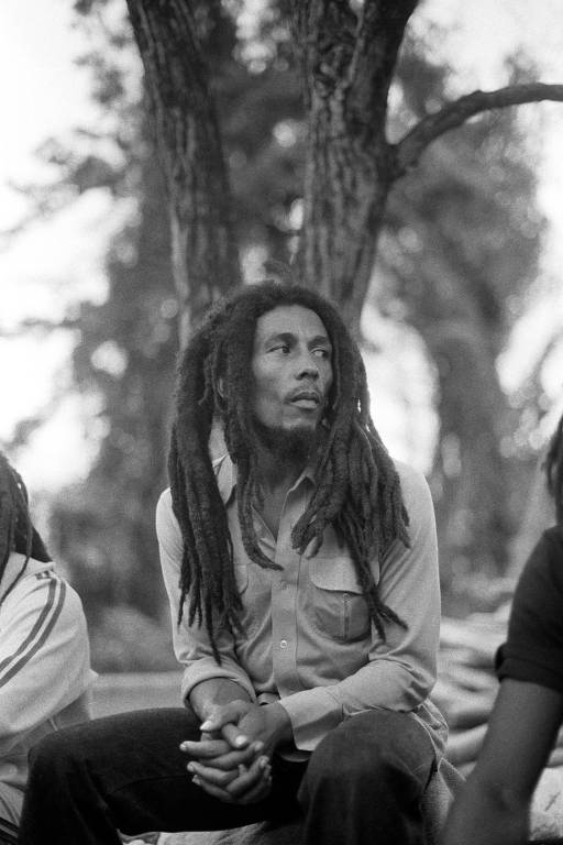 Bob Marley no Brasil: o dia em que o músico jamaicano jogou futebol com  Chico Buarque e Moraes Moreira no Rio - 11/05/2021 - Música - F5