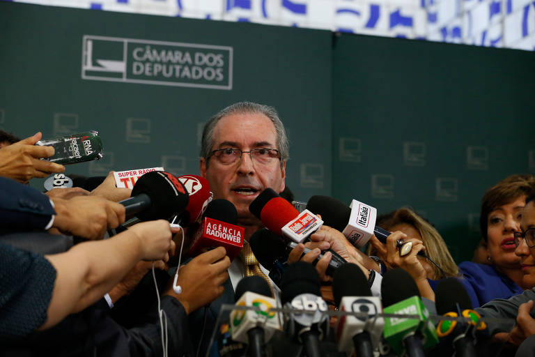 O então presidente da Câmara, Eduardo Cunha (PMDB-RJ), em coletiva sobre o pedido de impeachment da presidente Dilma Rousseff, protocolado pelos advogados Hélio Bicudo, Miguel Reale Junior e Janaína Paschoal, nesta quarta-feira, em Brasília (DF)