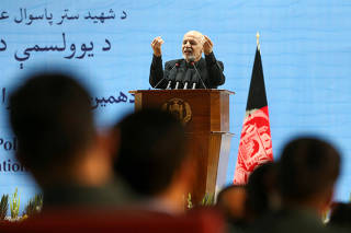 Afghan President Ashraf Ghani speakes during police officers' graduation ceremony in Kabul