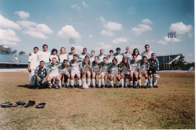 Foto histórica de time feminino do Palmeiras, sem data