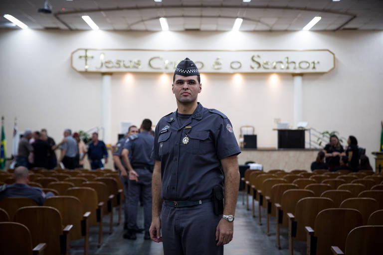 Tenente Tiago Pereira de Souza, 34, relações públicas do 19º batalhão da PM-SP