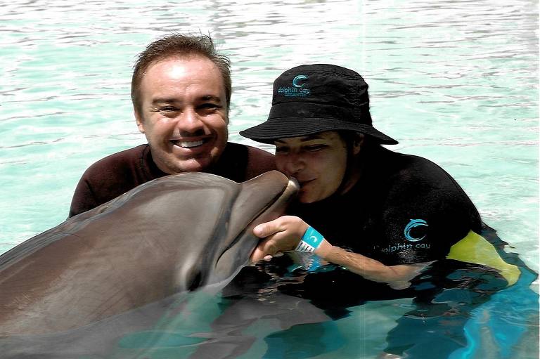 "Qualquer mulher no meu lugar faria isso. Está parecendo que é uma briga. Mas não é. Eu tenho todo o direito de me colocar no meu lugar infelizmente, na condição de viúva", afirmou