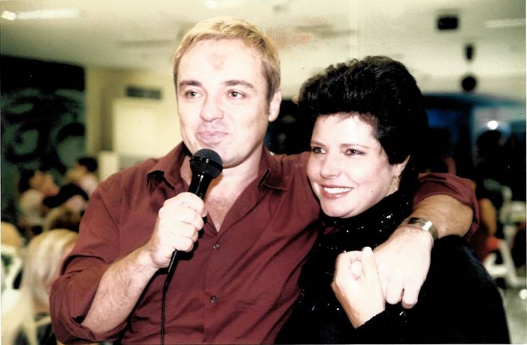 O apresentador Gugu Liberato e a mãe de seus filhos, Rose Di Matteo