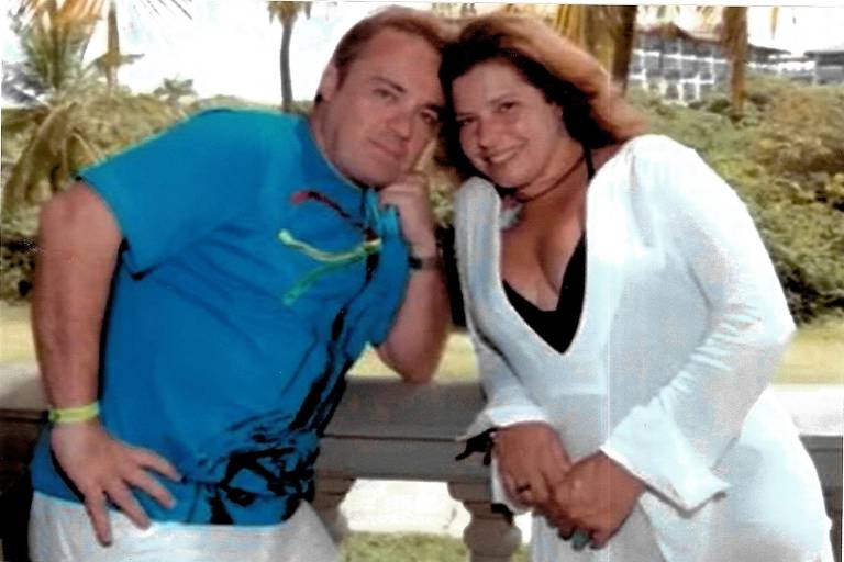 O apresentador Gugu Liberato e a mãe de seus filhos, Rose Di Matteo