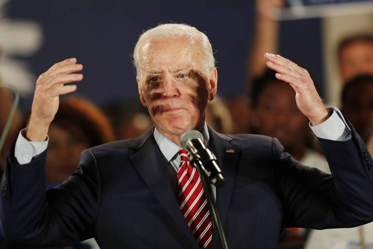 O pré-candidato democrata Joe Biden em comício em Columbia, no estado de New Hampshire