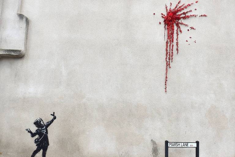 Banksy faz grafite de Dia dos Namorados na Inglaterra