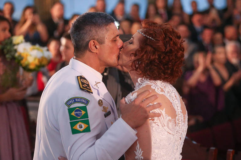 Casamento da Deputada Carla Zambelli com o coronel Aginaldo de Oliveira