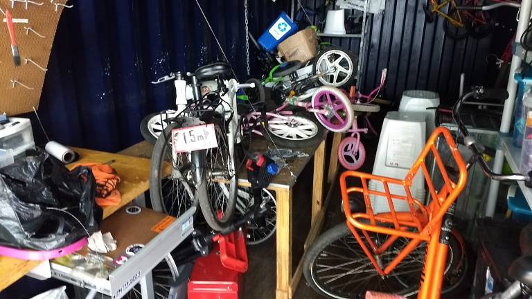 Pelo menos 25 bicicletas são furtadas de ONG paulistana
