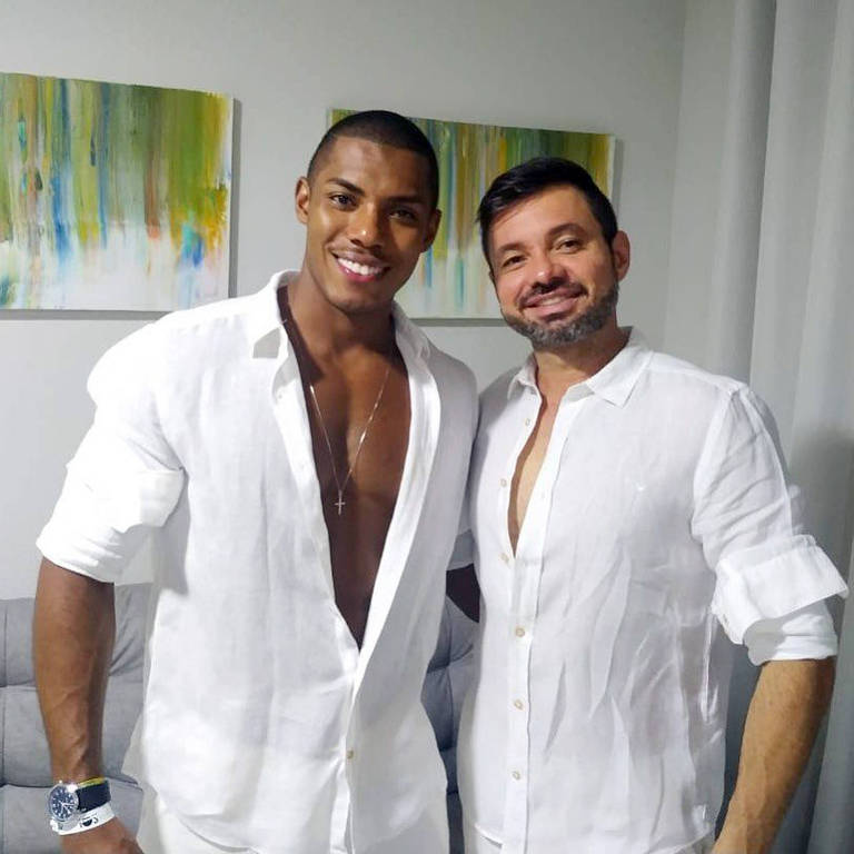 Eleito Mister Lins em 2019, Max Souza é um dos destaques da Pérola Negra com o marido o prefeito de Lins (SP), Edgar de Souza