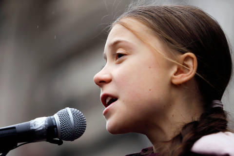 FILE PHOTO: Swedish teenage climate activist Greta Thunberg speaks during a demonstration of the Fridays for Future movement in Lausanne, Switzerland January 17, 2020. REUTERS/Pierre Albouy/File Photo ORG XMIT: FW1