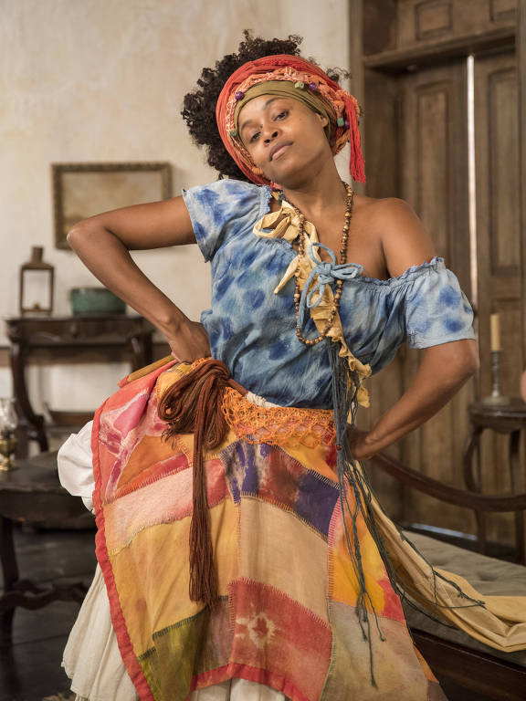 Lupita ( Roberta Rodrigues )