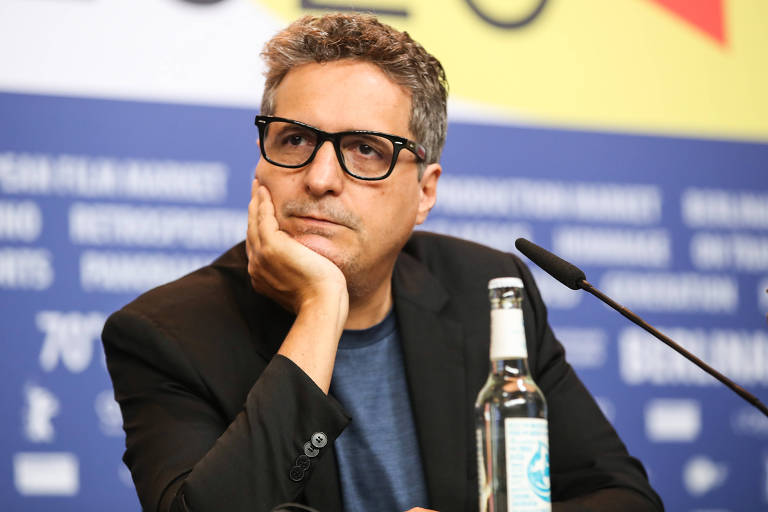Berlinale começa com resposta de Jeremy Irons a críticas de machismo e homofobia