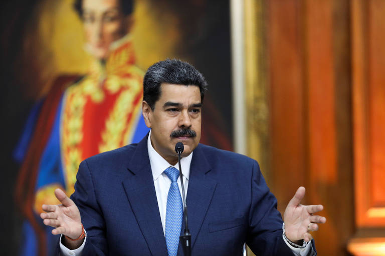 O ditador venezuelano Nicolás Maduro durante entrevista coletiva no Palácio de Miraflores, em Caracas