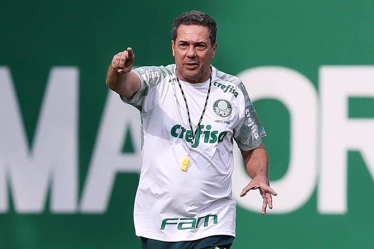 Vanderlei Luxemburgo é o técnico que fez melhor trabalho entre os quatro grandes paulistas neste começo de temporada