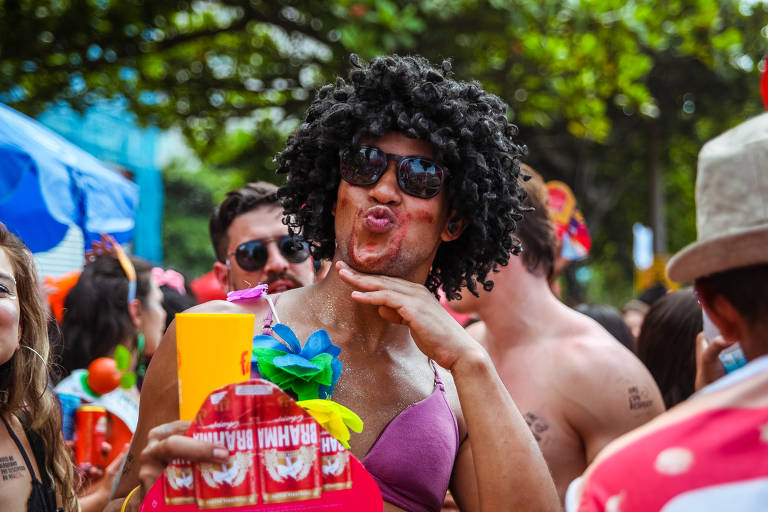 Desfile do bloco Corre Atrás ,no Leblon 