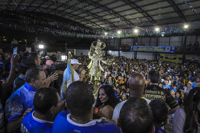 Campeãs do Carnaval de São Paulo desfilam neste sábado