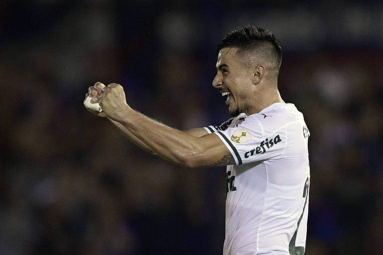 O atacante Willian comemora o seu gol, o segundo do Palmeiras na vitória sobre o Tigre, pela estreia da Libertadores 2020